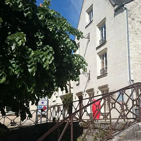 Nature & Chateaux Chinon Room photo