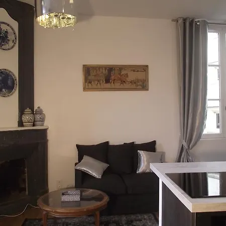 Nature & Chateaux Chinon Room photo