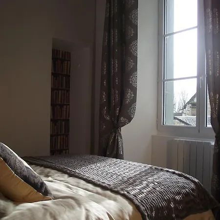 Nature & Chateaux Chinon Room photo