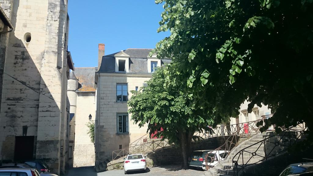 Nature & Chateaux *